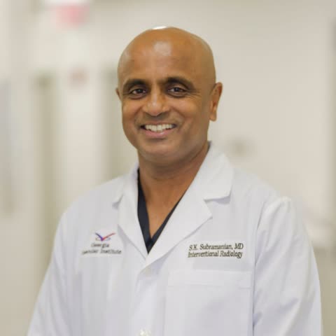 Portrait of Dr. Sendhil Subramanian